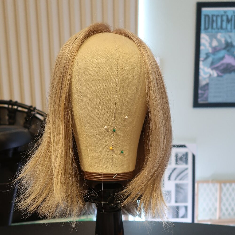 LeBeauty Human Hair Wig - Unrooted Blonde - Picture 7 of 16